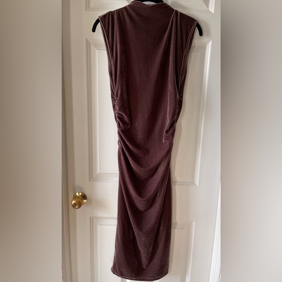 NWT Women’s A New Day Ruched Velour Mauve Dress, XS - Picture 3 of 5